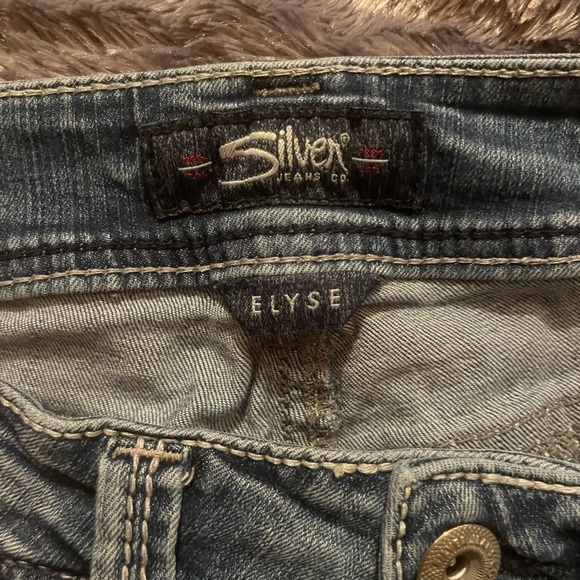Silver Brand Faded Ankle Jeans, Size 28 - Picture 2 of 4